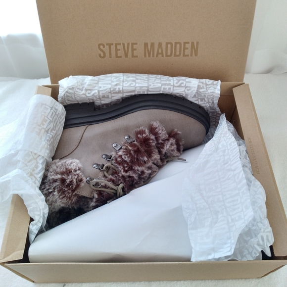 Madden Faux Suede Shearling Lined Lug Lace-Up Zip Ankle Boot, Warm Fuzzy Furry - Picture 6 of 11